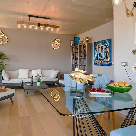 Stela Borik Apartman *
